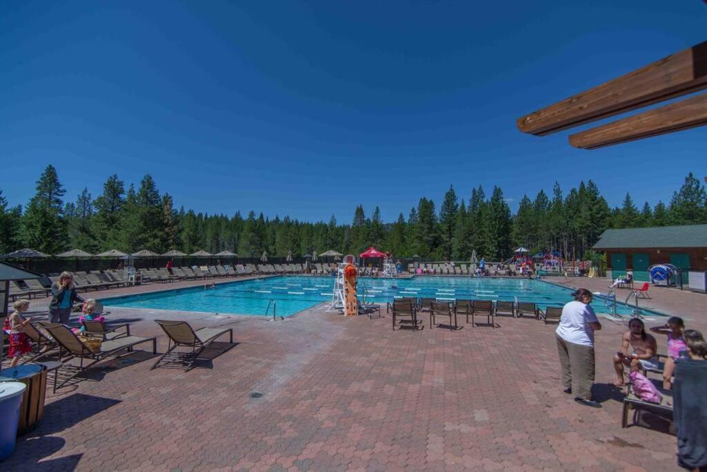 3Br Tahoe Donner Cabin With Hoa Perks Like Pools Hot-Tub Minutes To Trails Lake Golf Truckee Exterior photo